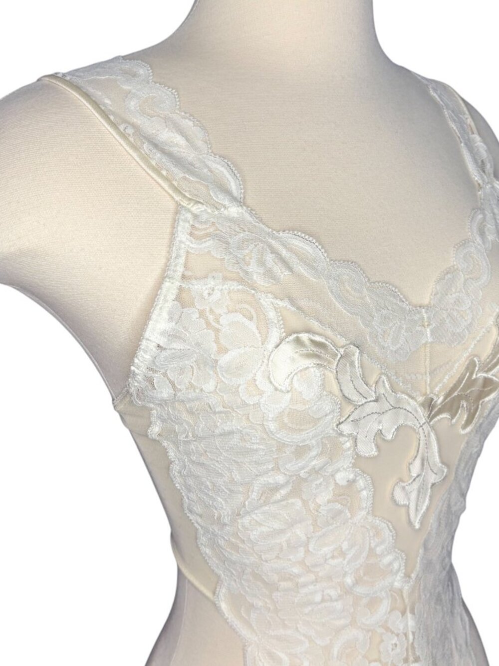 Vintage Victoria's Secret Lace Sheer White Teddy Bodysuit Thong Lingerie S/P - Picture 5 of 9